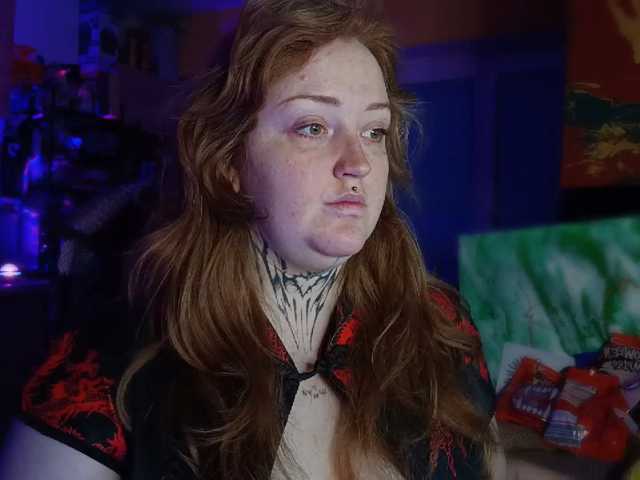 CURVYSAKURA live cam on BongaCams