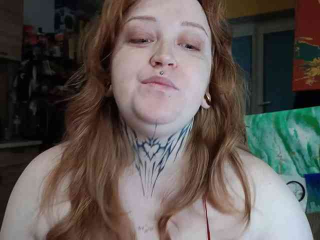 curvysakura's live room