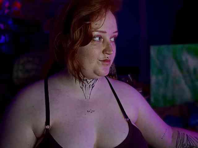 CURVYSAKURA CURVYSAKURA