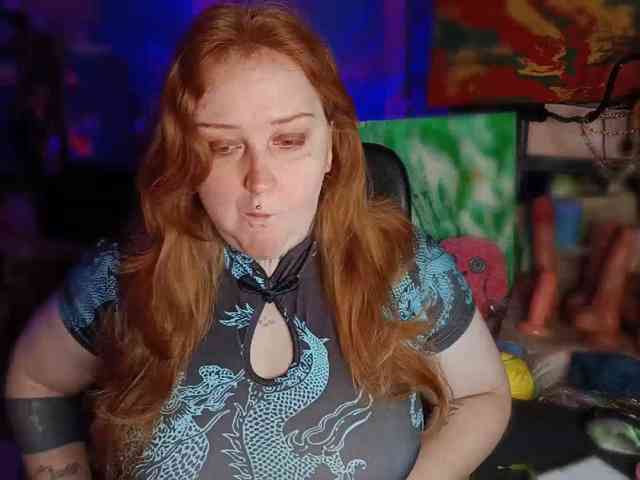 CURVYSAKURA