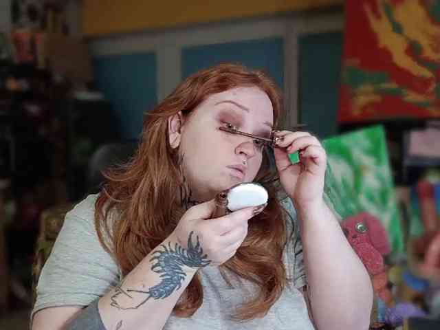 CURVYSAKURA CURVYSAKURA