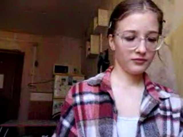millywowa live cam preview