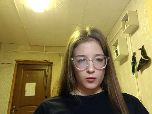 millywowa live cam preview