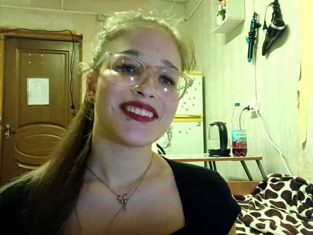 millywowa live cam on BongaCams