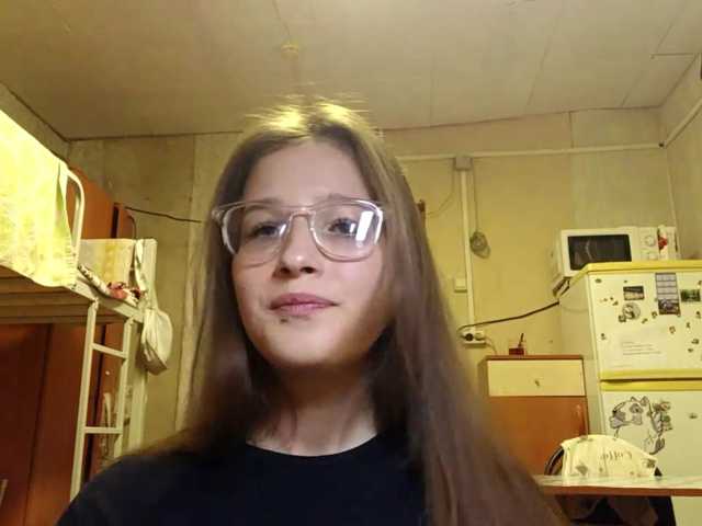 millywowa live cam preview