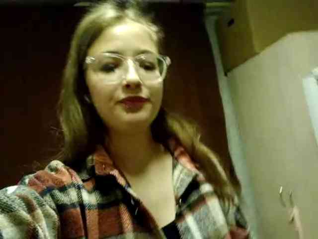 Модель: millywowa
