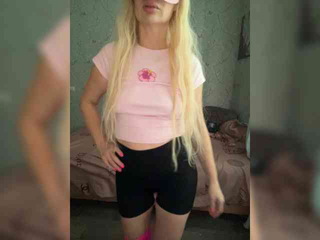 Say11 live female cam on bongacams