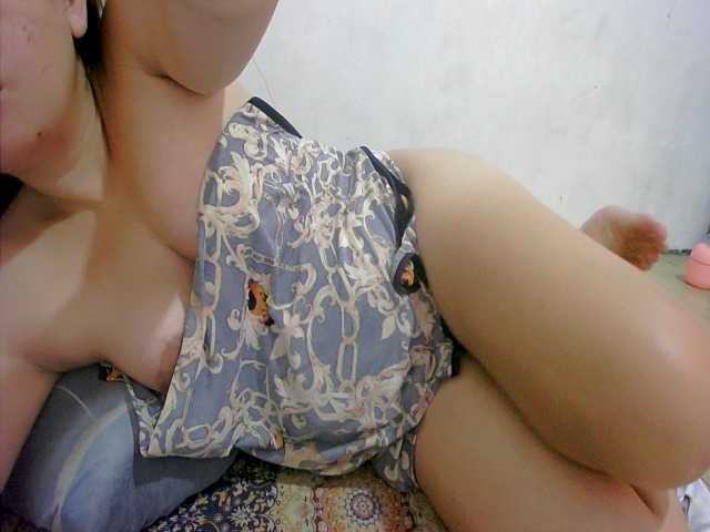 beth02 live cam on BongaCams