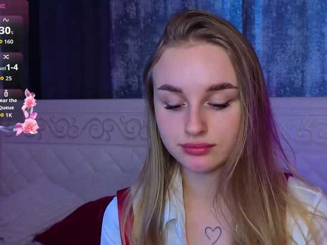 AliceStacy live cam on BongaCams