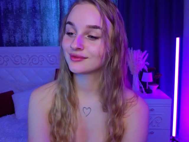 AliceStacy live cam on BongaCams