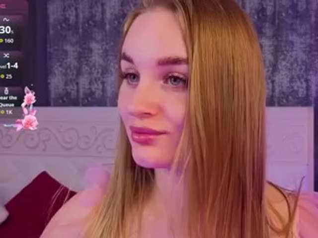 AliceStacy live cam on BongaCams