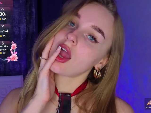 AliceStacy live cam on BongaCams