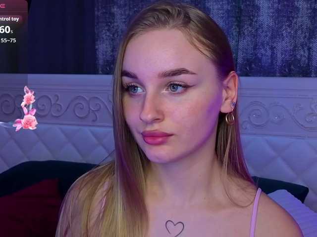 AliceStacy live cam