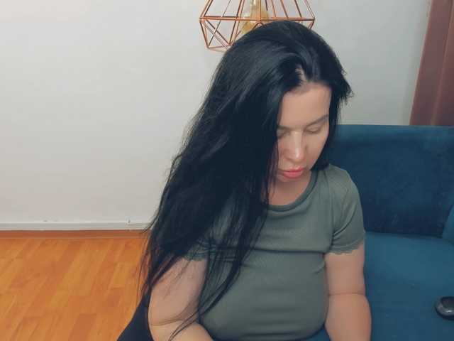 BrilliantGirll live cam on BongaCams