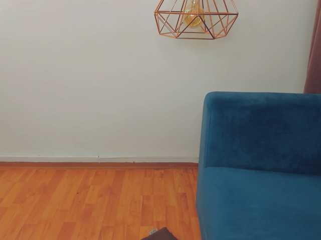 BrilliantGirll live cam on BongaCams