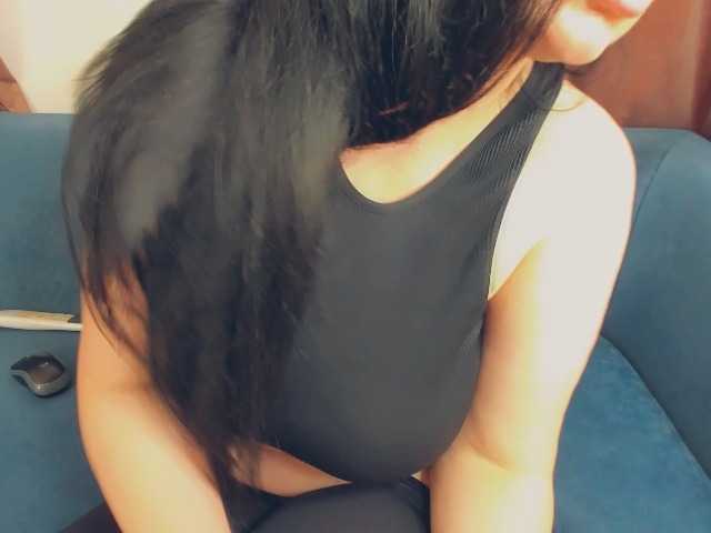Sex chat gratuit in direct cu BrilliantGirll pe BongaCams