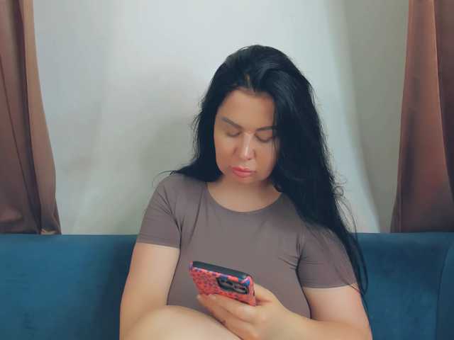 BrilliantGirll live cam on BongaCams