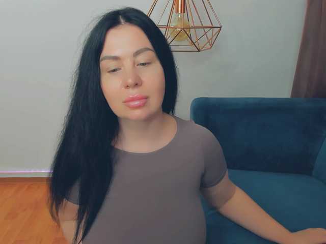 BrilliantGirll live cam on BongaCams