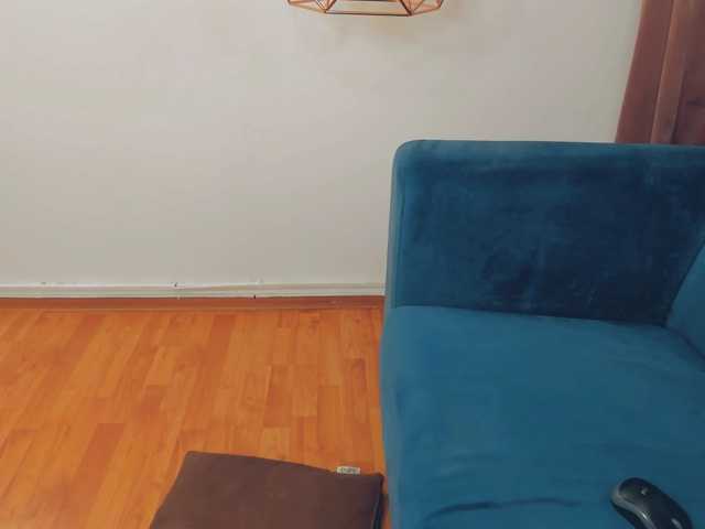 BrilliantGirll live cam on BongaCams