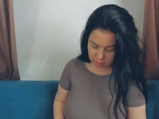BrilliantGirll live cam on BongaCams