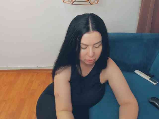 BrilliantGirl webcam
