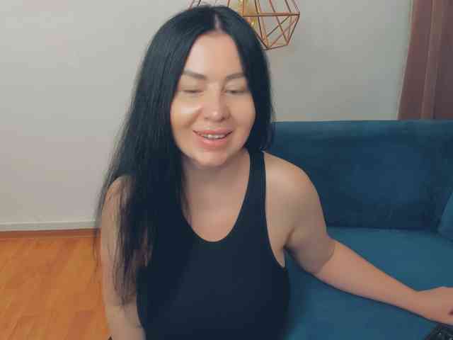 BrilliantGirl webcam