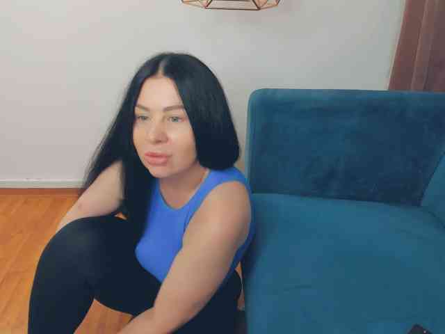 BrilliantGirl webcam