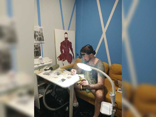 ObsessedArtist live cam