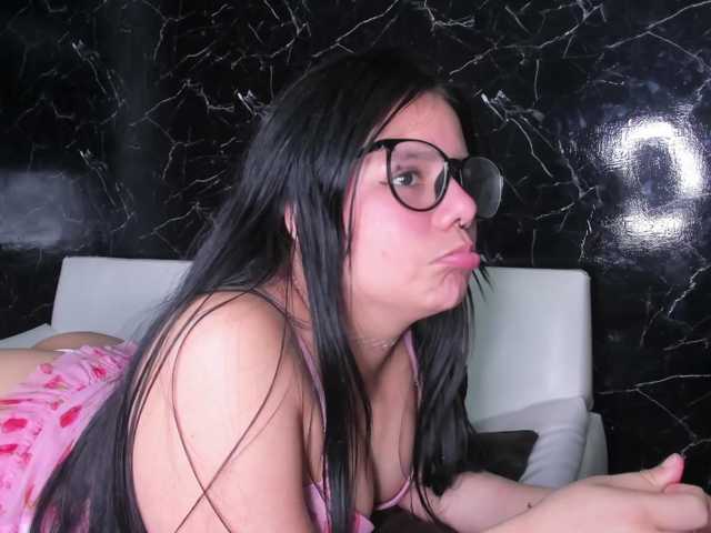 kittyhot19