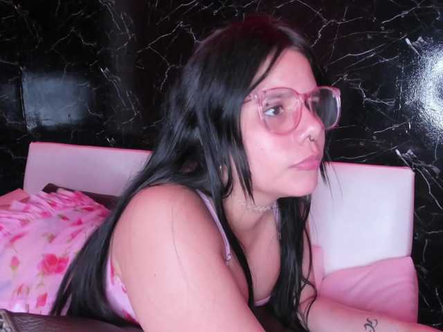 kittyhot19