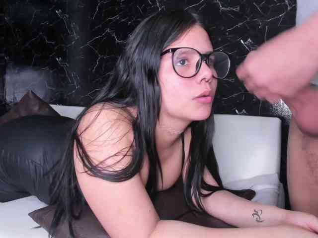 kittyhot19 kittyhot19