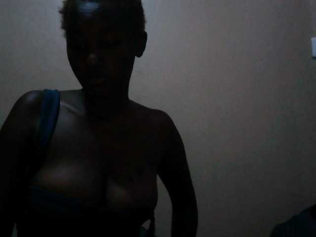 Hot-sexxy-gurl, en vivo ahora en BongaCams