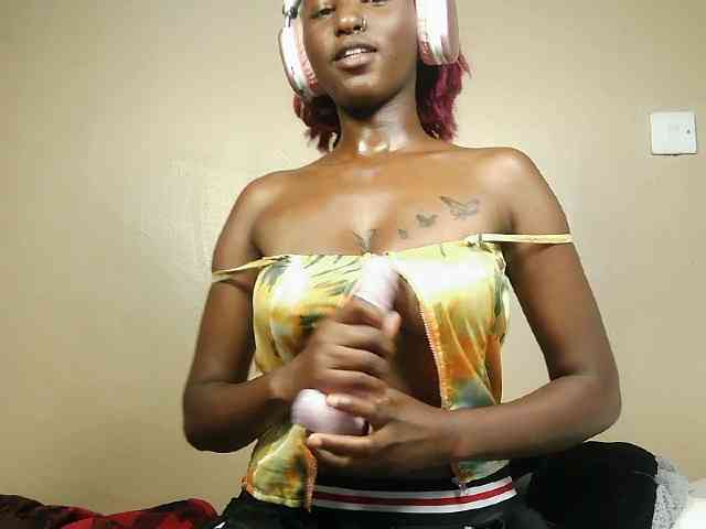 Hot-sexxy-gurl webcam