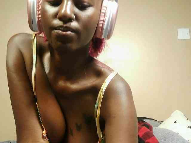hot-sexxy-gurl's live room