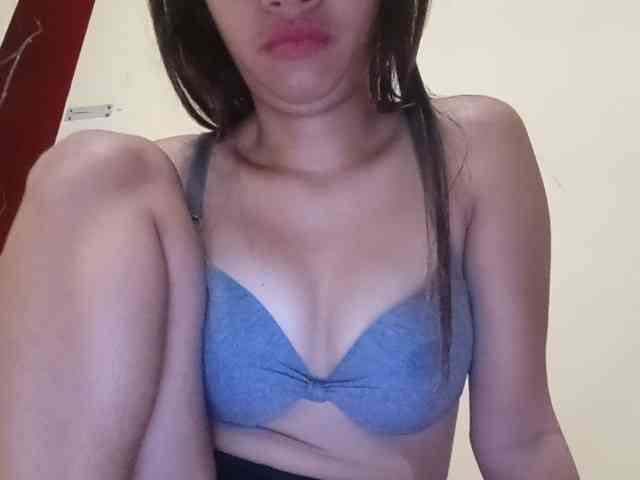 xxhottie-babexx webcam