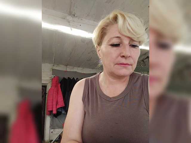 Milena77-1 live cam on BongaCams