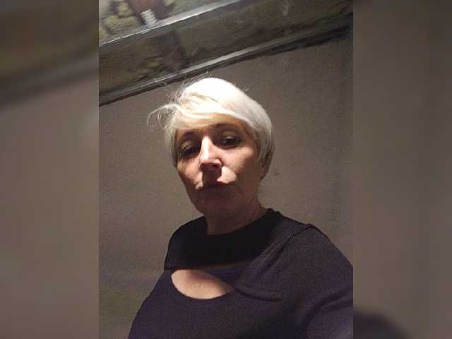 Milena77-1, en directo ahora en BongaCams