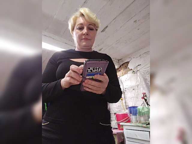 Milena77-1 live cam on BongaCams