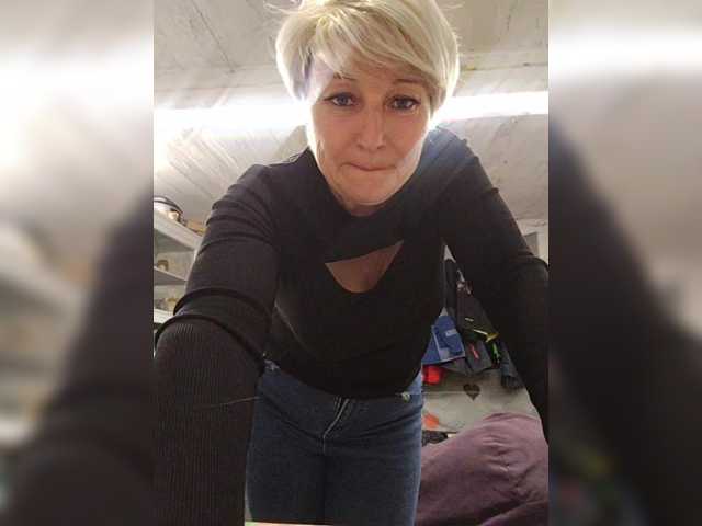 Milena77-1, en vivo ahora en BongaCams