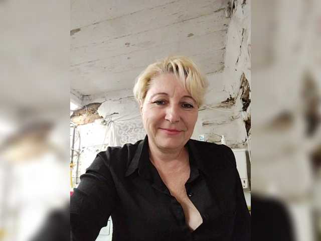 Milena77-1 live cam on BongaCams