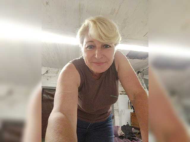 Milena77-1 live cam on BongaCams