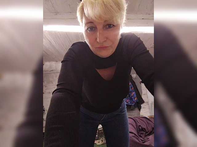 Milena77-1 live cam on BongaCams