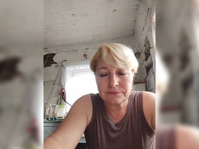 Milena77-1 live cam on BongaCams