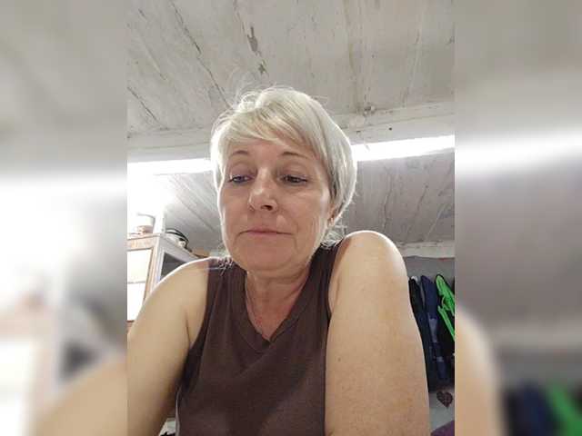 Milena77-1, live now on BongaCams