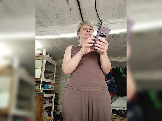 Milena77-1 live cam on BongaCams