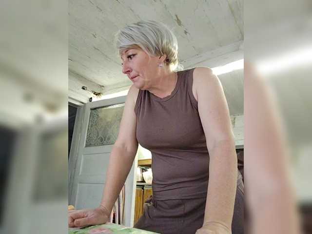 Milena77-1, en directo ahora en BongaCams