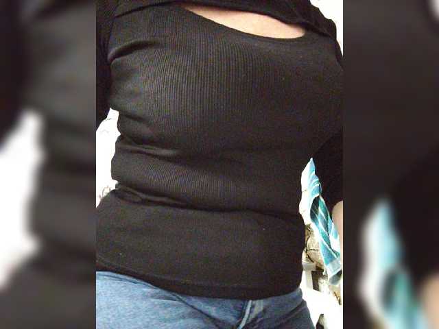 Milena77-1 live cam preview