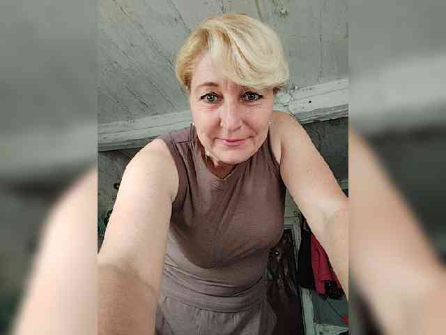 Milena77-1