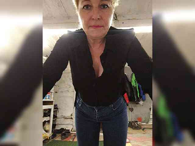 Milena77-1
