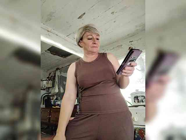 Milena77-1